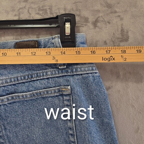 Riders by Lee Relaxed Fit Light Wash Denim Jeans Women Size 12P Straight Leg - Picture 8 of 9